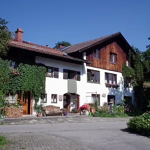 Haus Am Weiher Apartment